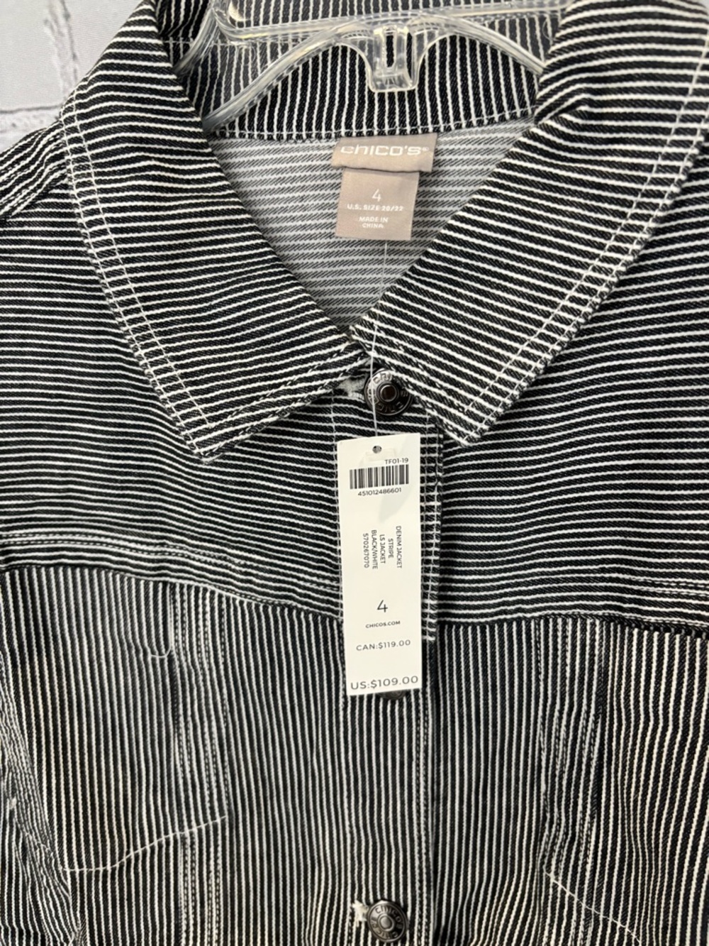 *New* CHICO’S Women’s Striped Black & White Stretch Denim - Size 4 - US 20/22 - Picture 3 of 8